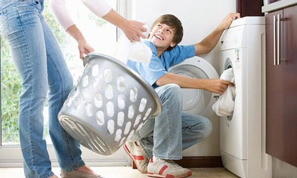 vệ sinh máy giặt Electrolux