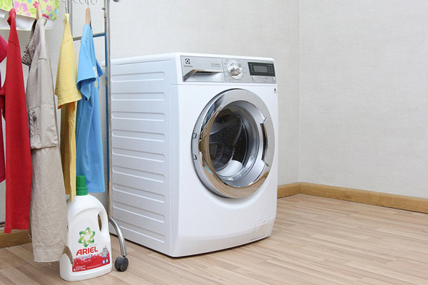 Cách reset máy giặt Electrolux